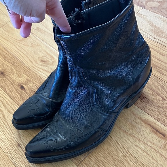 Black Leather Men's Boots - Picture 2 of 8